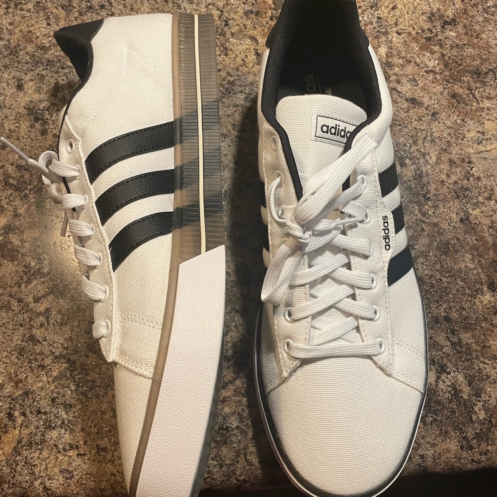 MENS adidas Daily 3.0 Men's Sneakers